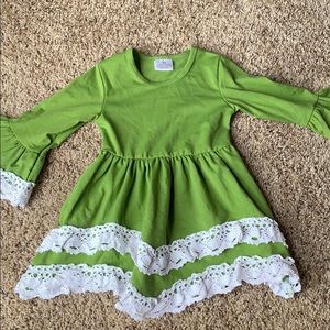 Boutique Green Lace tunic
